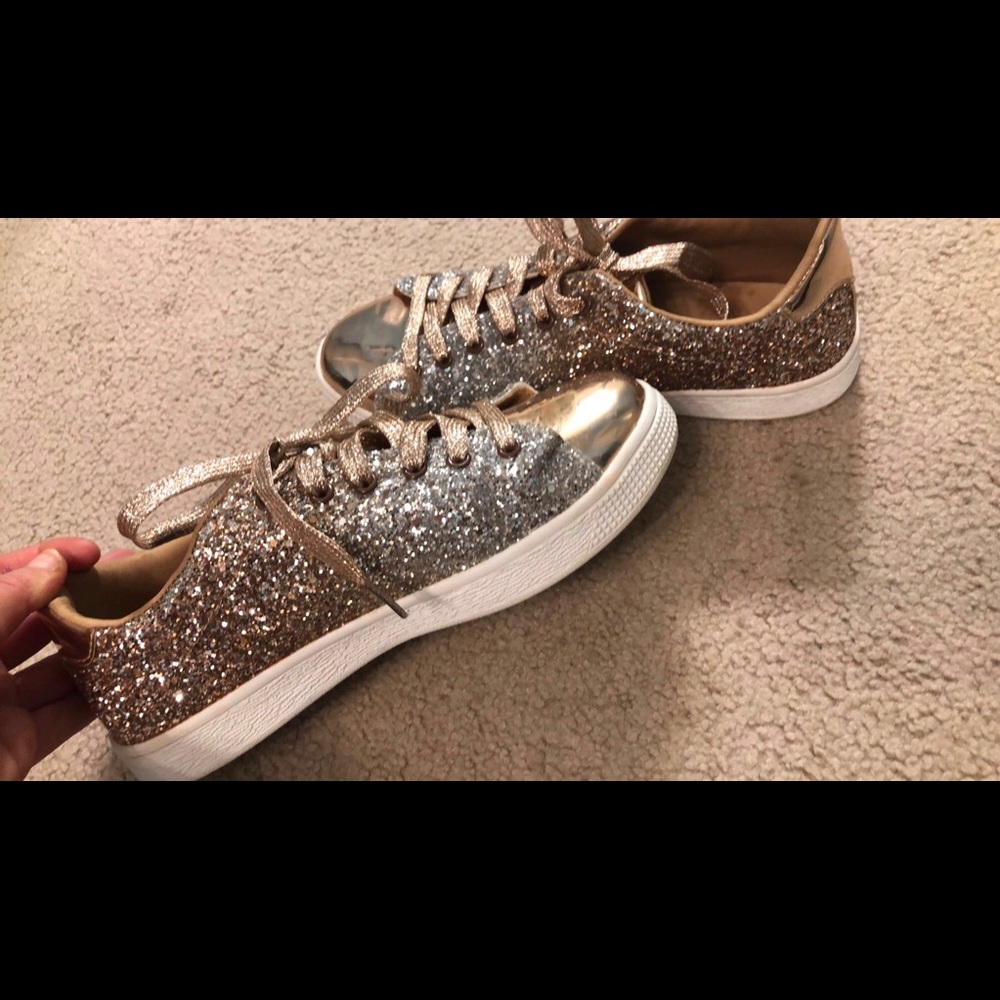 Ombré gold and silver glitter sneakers!